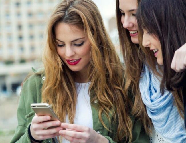 smartphone pode acelerar o aparecimento de rugas instituto novva