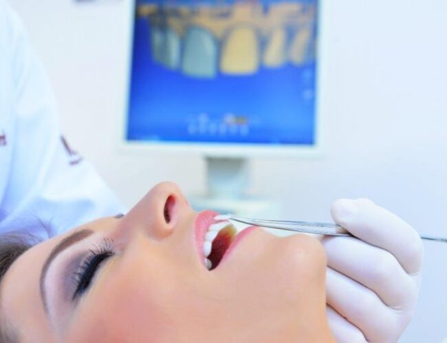 lentes de contato dental são mais populares que silicone e lipo instituto novva